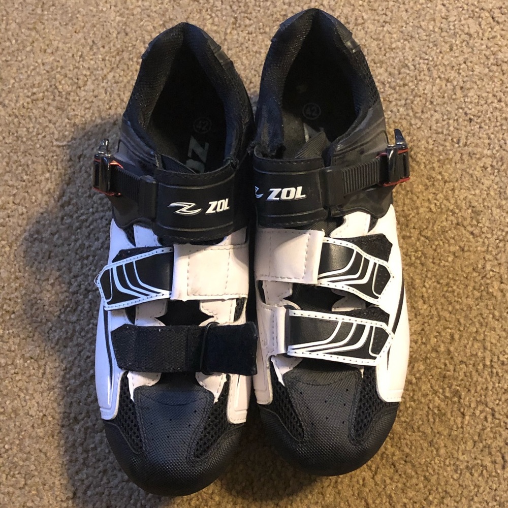 EUC Zol spin shoes